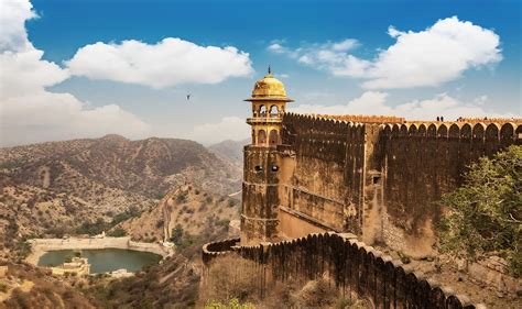 Jaipur Forts: Inside Nahargarh, Amber, and Jaigarh - Travelogues from Remote Lands