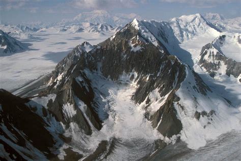 Glacial cirque photo, Kluane National Park aerial, Mt. Logan