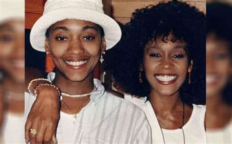 Robyn Crawford confirms 1980s romance with Whitney Houston