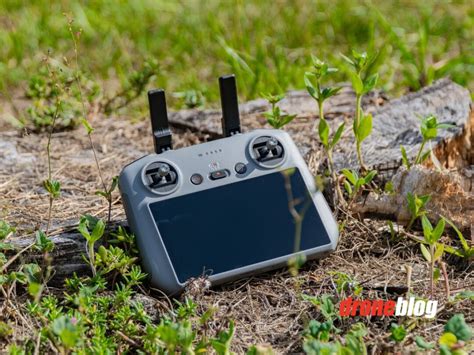 DJI RC 2 Review (Everything You Need to Know) - Droneblog