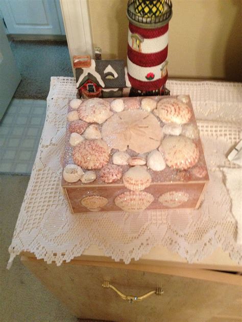 I make shell boxes for keepsakes. | Decorative tray, Decor, Sea shells