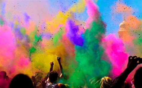 Vibrant Holi Celebration HD Wallpaper