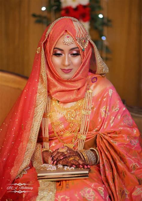 Bangladeshi bride | Saree with hijab, Muslim wedding dresses, Bridal hijab