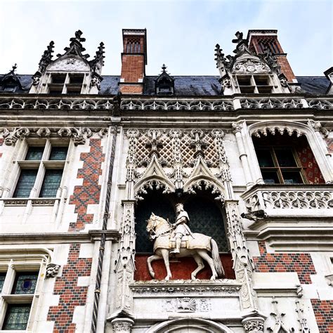 Château de Blois: The unexpected Royal residence (Loire Valley)