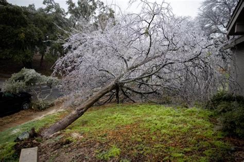 2023 Ice Storm | KUT Radio, Austin's NPR Station