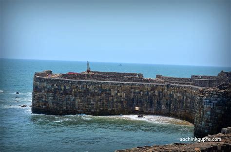 Scuba Diving at Tarkarli near Sindhudurg Fort at Kurte Island ~ LENS (Like, Enjoy, Navigate, Share)