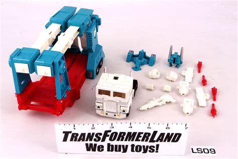 Complete Transformers® G1 Ultra Magnus SKU 314702 | Transformerland.com - Largest selection ...