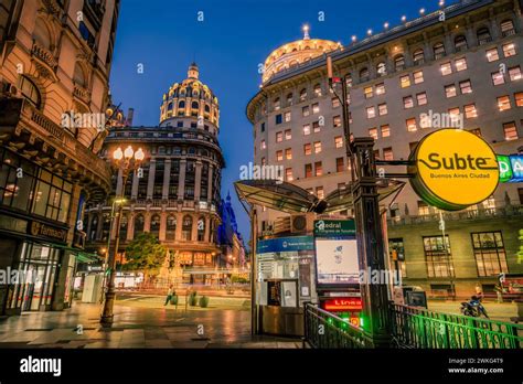 Buenos Aires Nightlife Stock Photo - Alamy