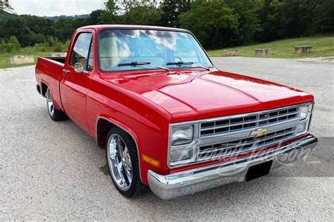 1985 CHEVROLET C10 CUSTOM PICKUP