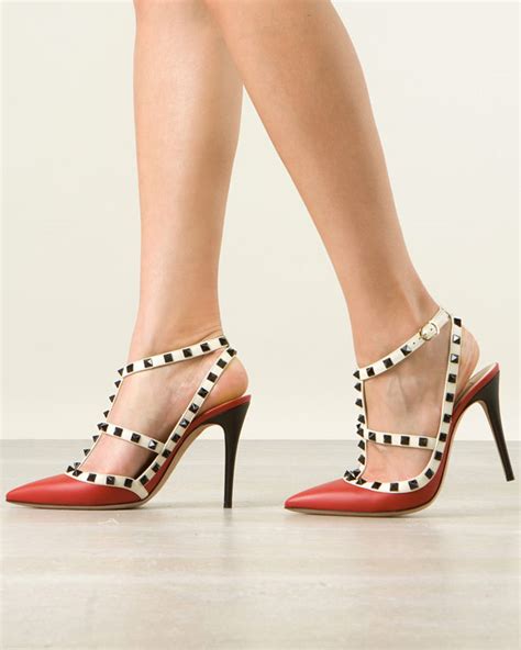 VALENTINO ROCKSTUD RED, BLACK AND ECRU LEATHER PUMPS – Shoes Post