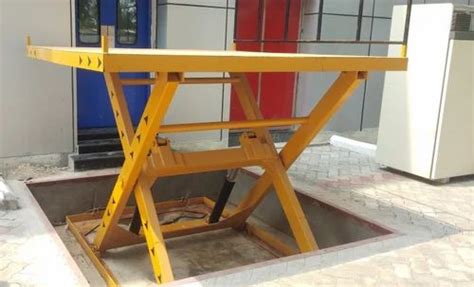 Mild Steel Hydraulic Lifting Table at Rs 70000 in Coimbatore | ID: 2850529266788