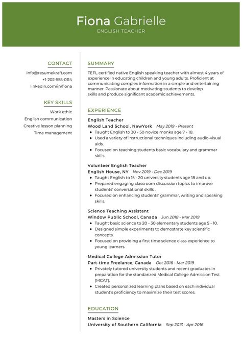 English Teacher Resume Sample in 2025 - ResumeKraft