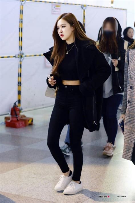 Blackpink Rose Airport Fashion - Official Korean Fashion