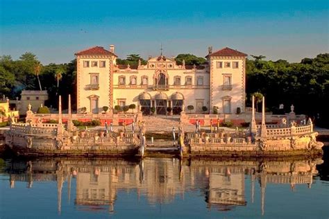 Vizcaya Museum and Gardens with Miami Transportation 2024