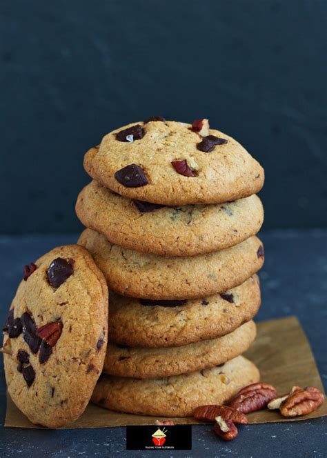 Chocolate Pecan Cookies | Lovefoodies