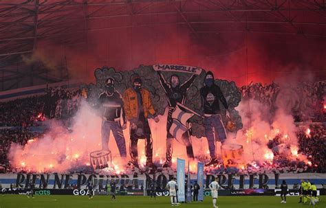 OM - PSG : « C’est l’un des plus beaux tifos qu’on a fait », se félicitent les ultras marseillais