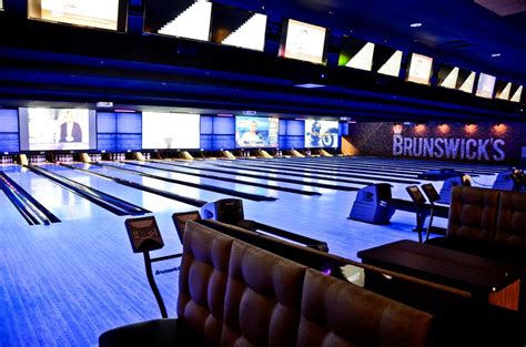 Brunswick strikes out in a new direction with bowling centers - Chicago Business Journal