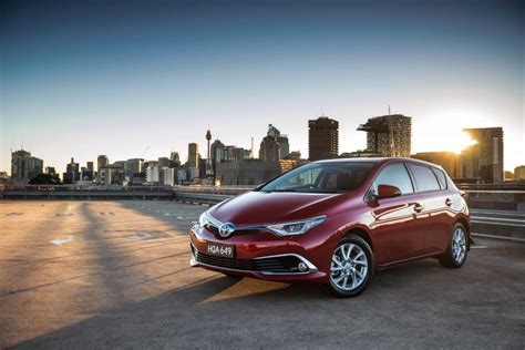 Australia’s New Toyota Corolla Hybrid Has A Driving Range Of Over 1,000 ...