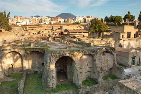 How to Visit the Herculaneum Archaeological Site