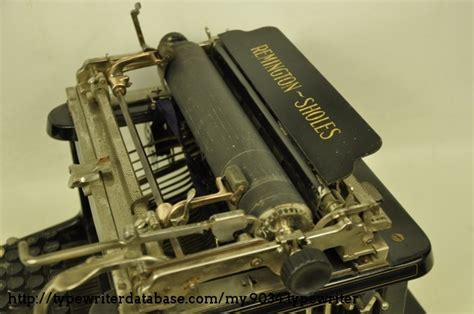 1913 Remington 11 on the Typewriter Database