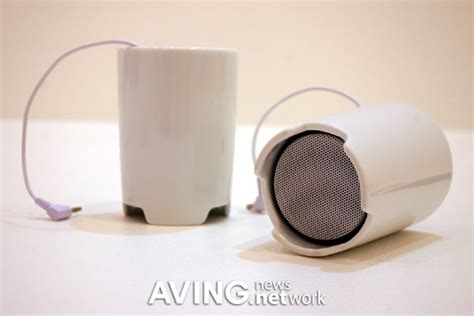 Cup-shaped portable speaker