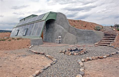 The Most Wished-for Airbnb in Every State | Earthship, Earth homes ...