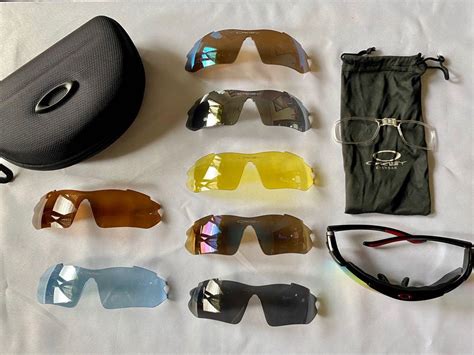 Oakley Cycling Glasses, Men's Fashion, Watches & Accessories, Sunglasses & Eyewear on Carousell