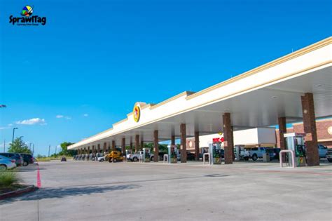 Buc-ee's Travel Center In Crossville Tennessee: Location History ⋆ SprawlTag.com