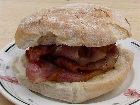 Now this is what I call a real bacon butty! | As served up a… | Flickr