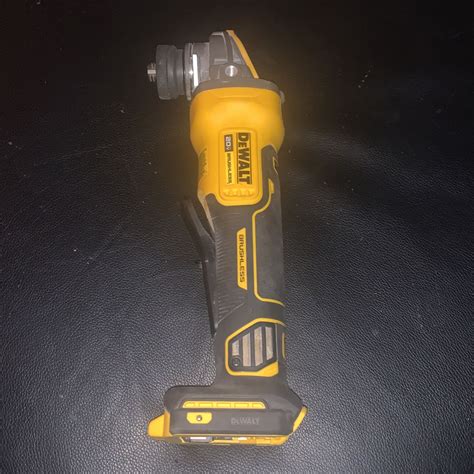 Dewalt 20v Brushless Angle Grinder for Sale in San Antonio, TX - OfferUp