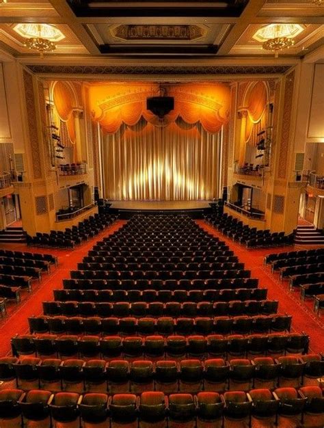 Lincoln Theater. U St. NW, Washington D.C. | Washington dc, Washington ...