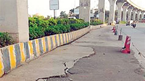 Compact soil makes road along Wadala Monorail stretch uneven, dangerous for motorists