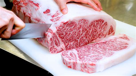 Why Kobe Beef Appears White When Raw