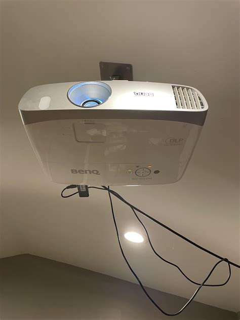 Help identifying projector for lamp replacement. : r/BenQ