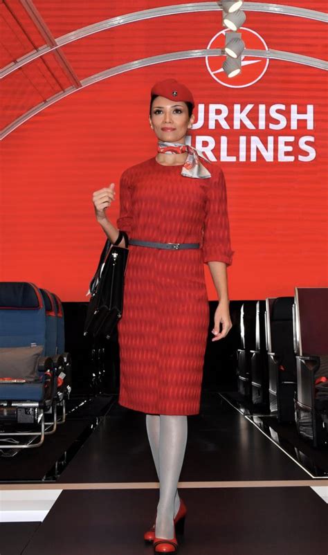 Turkish Airlines presents new cabin uniforms - Business Remarks