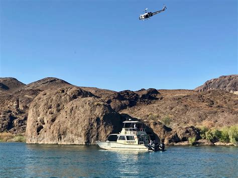 Divers recover body of teen who jumped off Lake Havasu cliff | The Daily Courier | Prescott, AZ