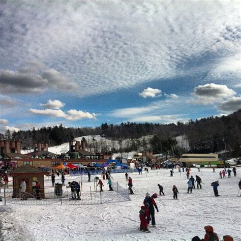 Wachusett Mountain Ski Area in Princeton, MA Top Place, Ski Area ...