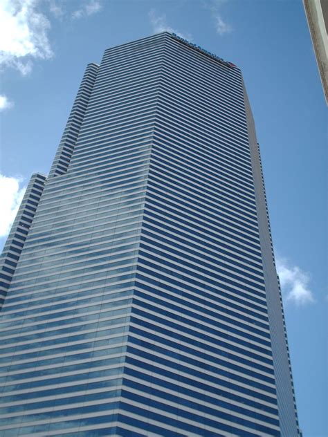 Bank of America Tower (Miami, 1986) | Structurae