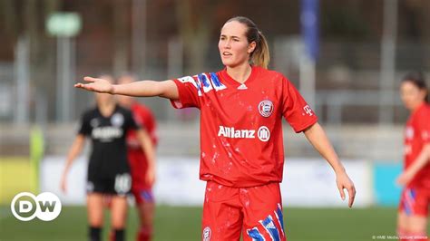 Bayern Munich crowned Women's Bundesliga winter champions – DW – 12/13/2020