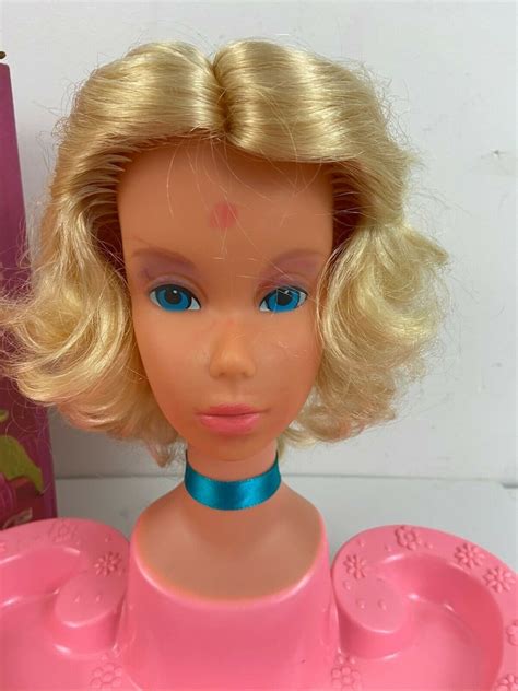 Vintage 1972 Barbie Beauty Center Hair Make-Up Styling Head in | Etsy