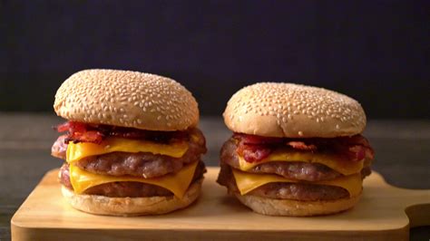 Pork hamburger or Pork burger with cheese 2977426 Stock Video at Vecteezy