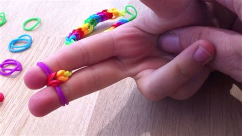 Double Fishtail Loom Band using your Fingers - YouTube