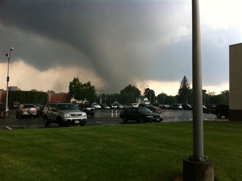 In Monson, Massachusetts, Reminders of Tornado in Buildings and Psyche ...