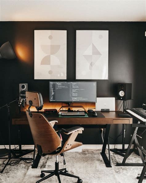 40 Workstation Setups That We Really Like | Home office setup, Home ...