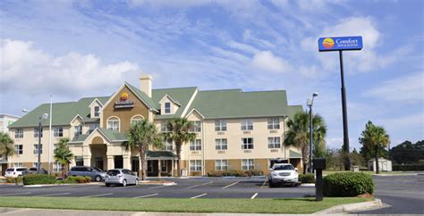 Comfort Inn & Suites - Accommodations in Santee, South Carolina