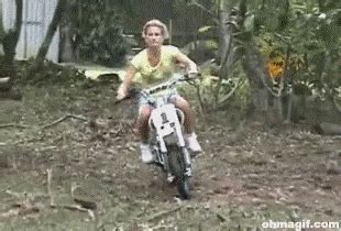 Biker Chic Fail GIF - BikerChic Fail Drag - Discover & Share GIFs