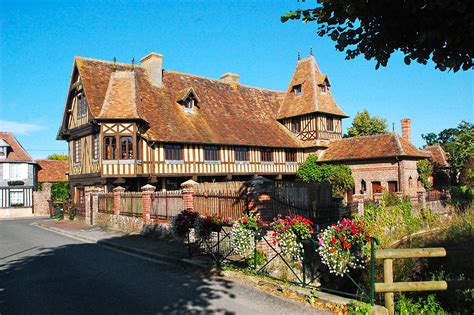 Les 10 plus beaux villages de Normandie - Tryvell : Vivez l'authenticité