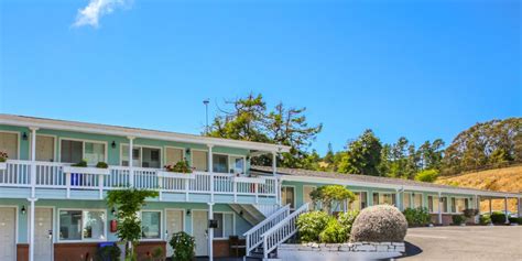 Cambria, CA Hotel | Bluebird Inn Photo Gallery