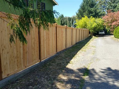 Keeping Up with Wood Fence Repair in Lynnwood | All About Fence