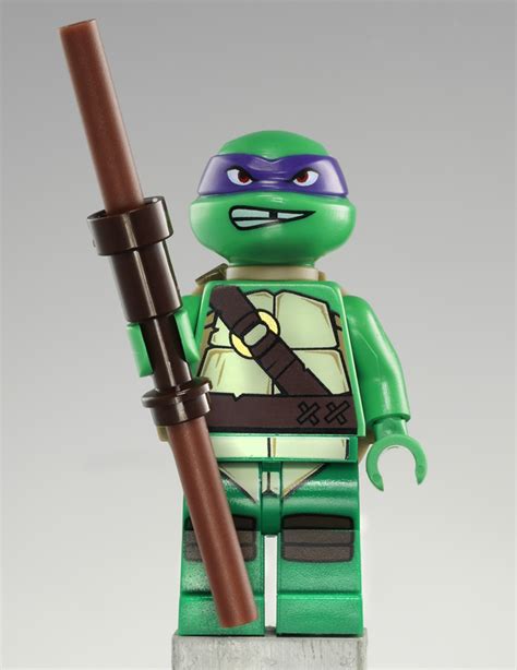 LEGO Unveils New TMNT Minifigures